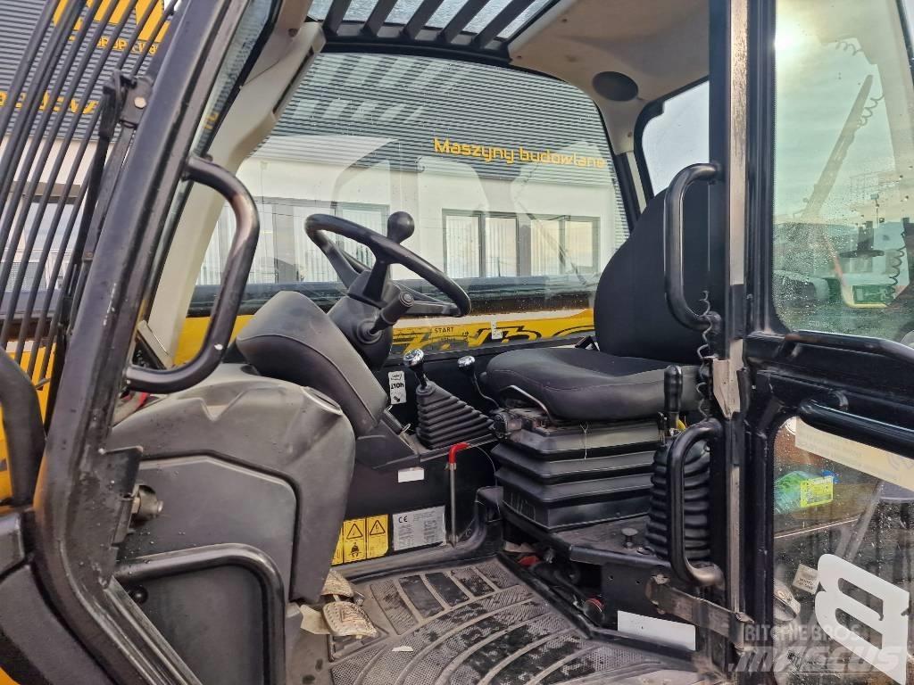 JCB 535-140 Телескопические погрузчики