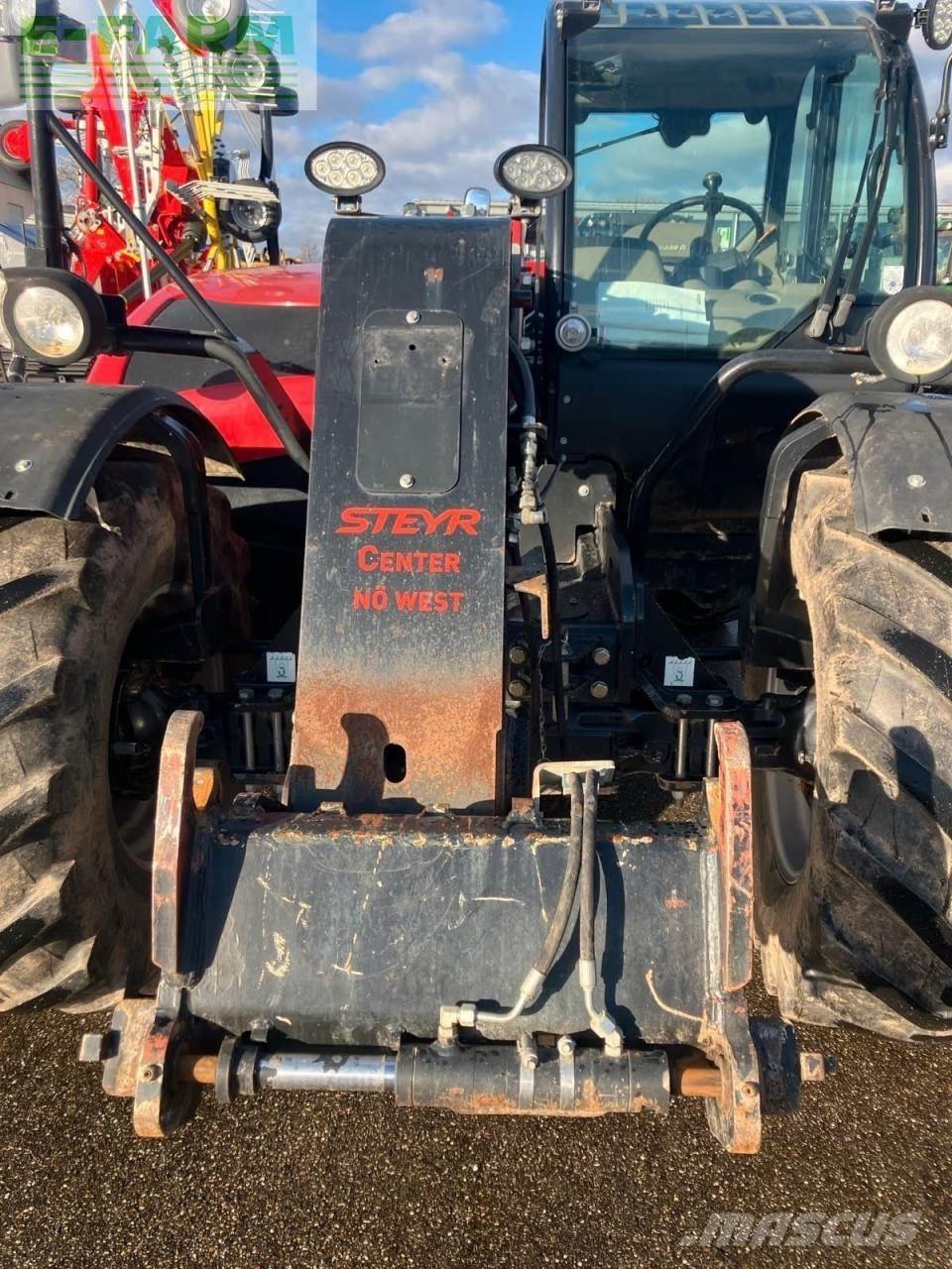 Case IH 635 Сельскохозяйственные телескопические погрузчики
