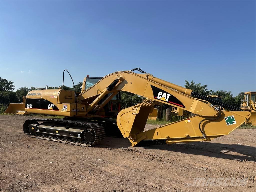 CAT 320C Гусеничные экскаваторы