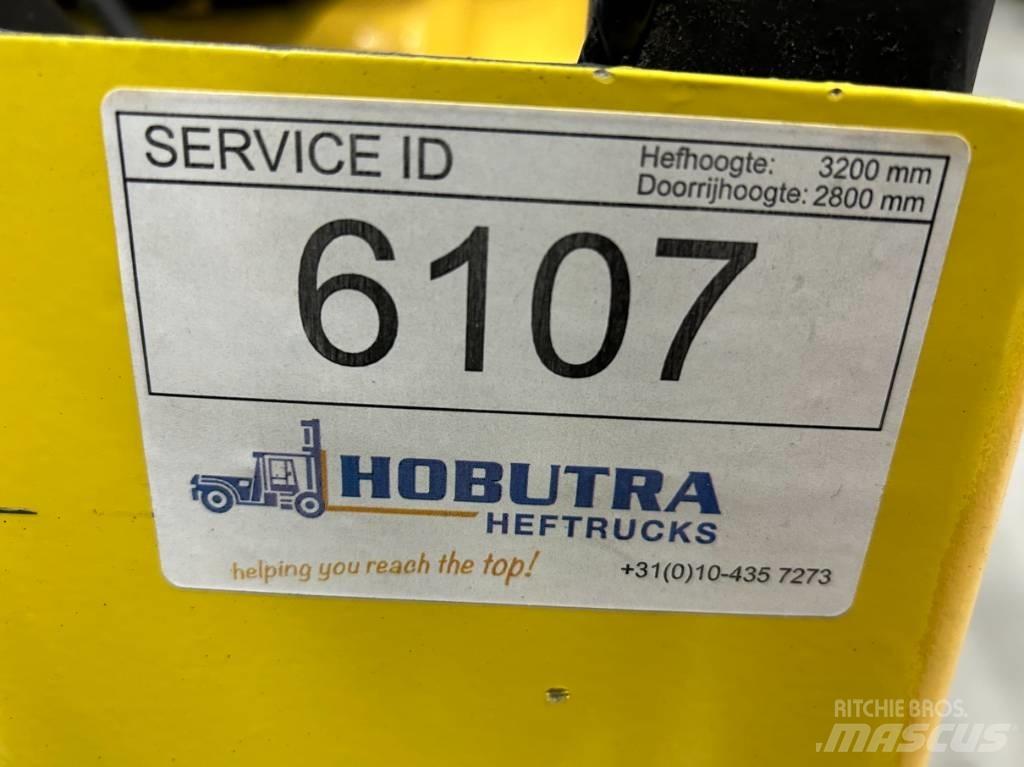 Hoist E220 Электропогрузчики