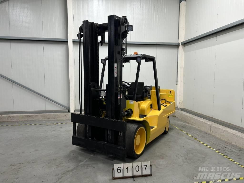 Hoist E220 Электропогрузчики