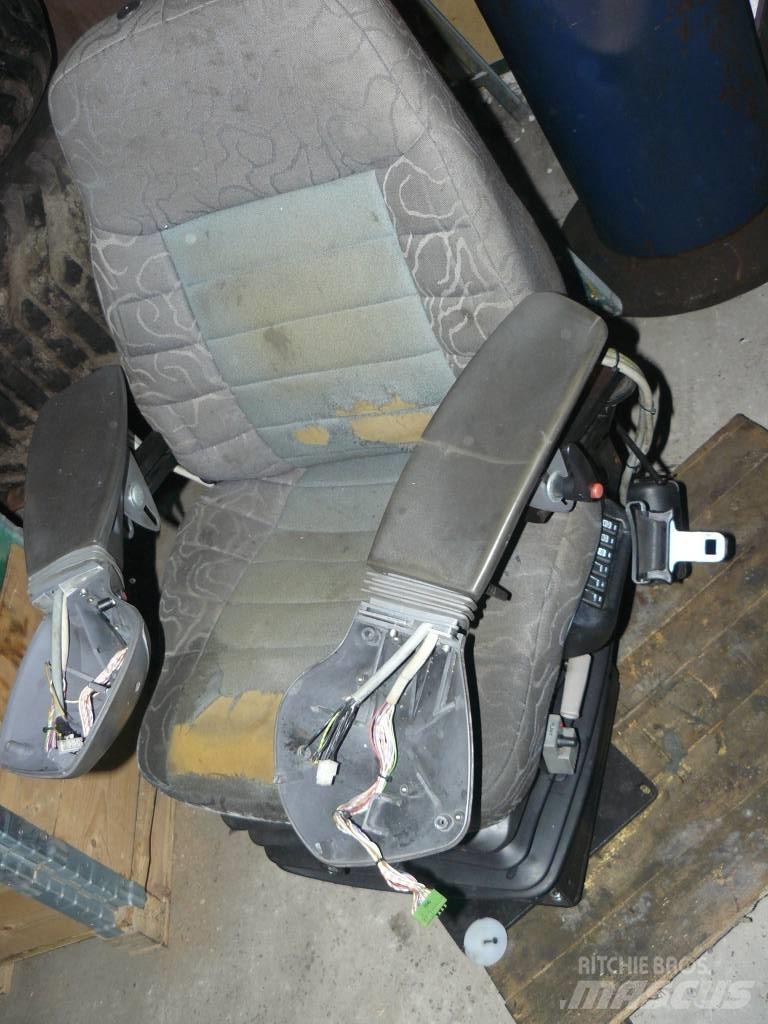 Timberjack 1070D Кабины и интерьер