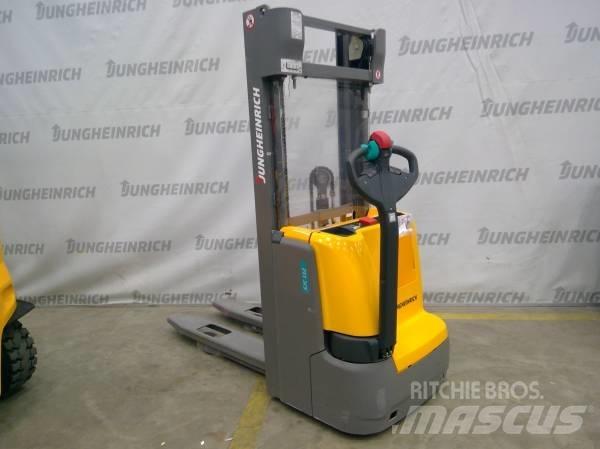 Jungheinrich EJC 112 Ручные штабелёры с электроподъёмом