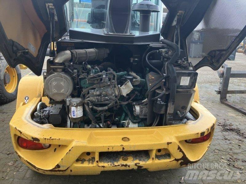 Volvo L 35 G Фронтальные погрузчики