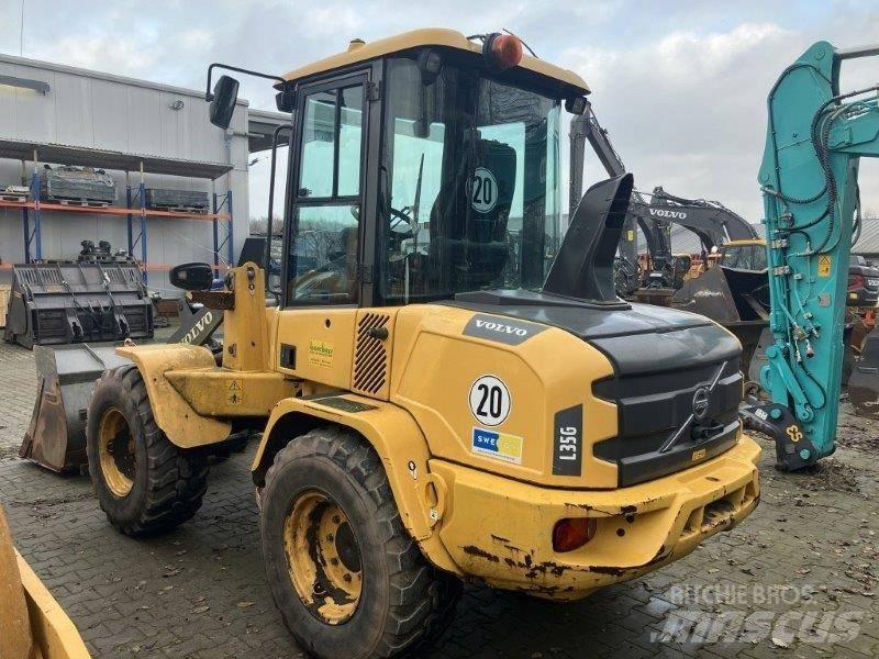 Volvo L 35 G Фронтальные погрузчики