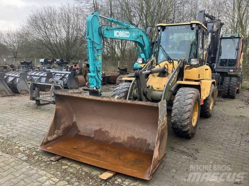 Volvo L 35 G Фронтальные погрузчики