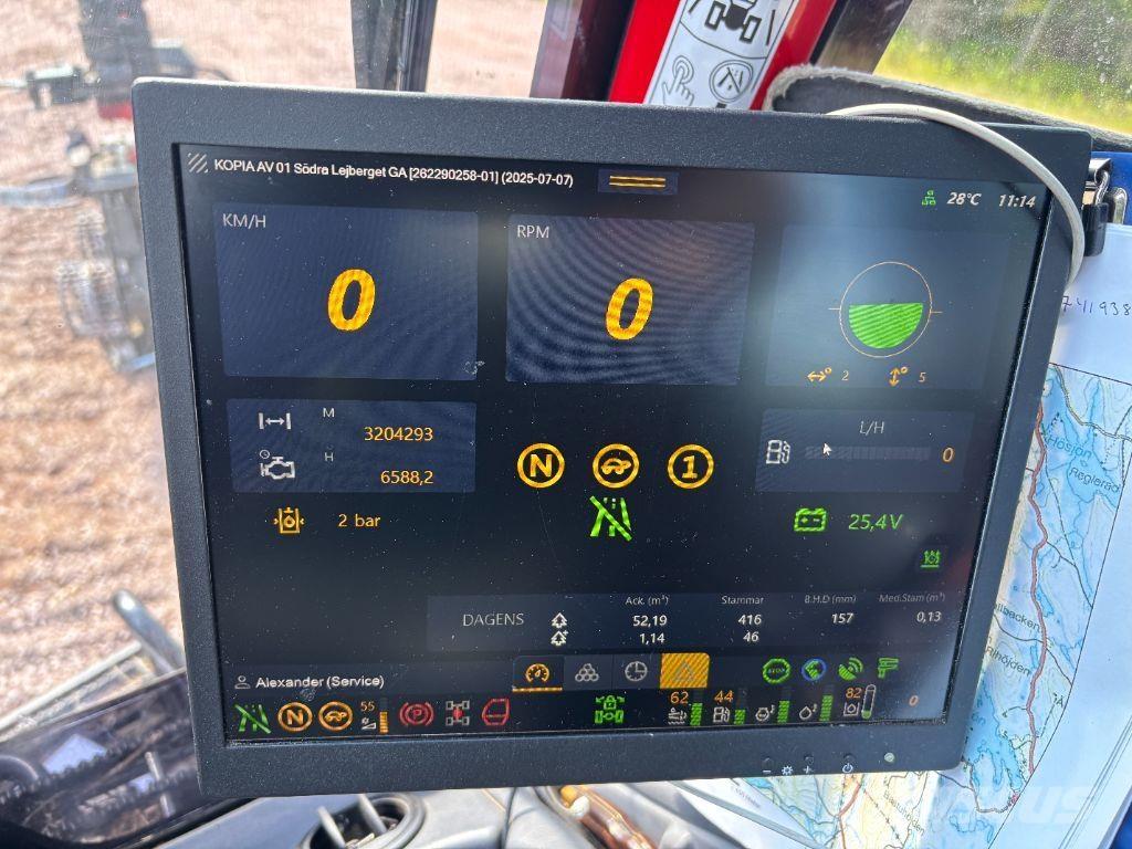 Komatsu 901XC Харвестеры