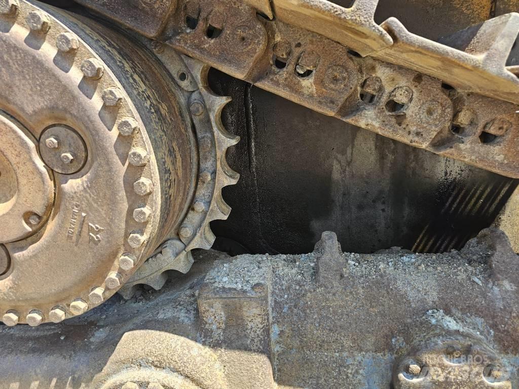 CAT D8L Гусеничные бульдозеры