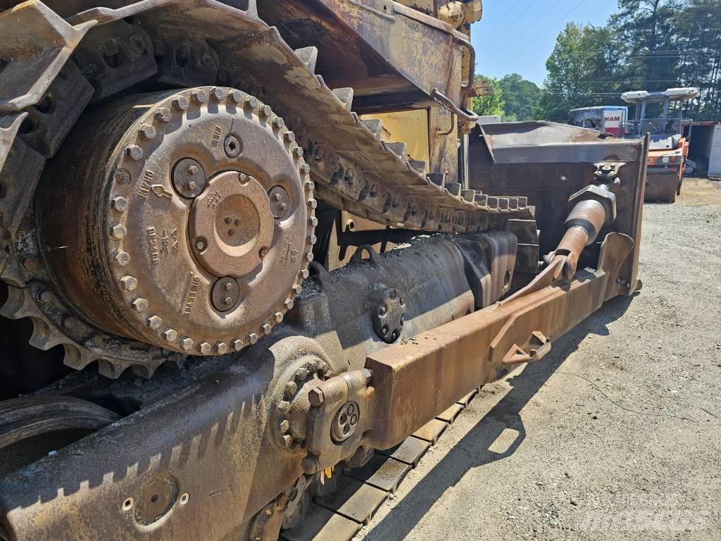 CAT D8L Гусеничные бульдозеры