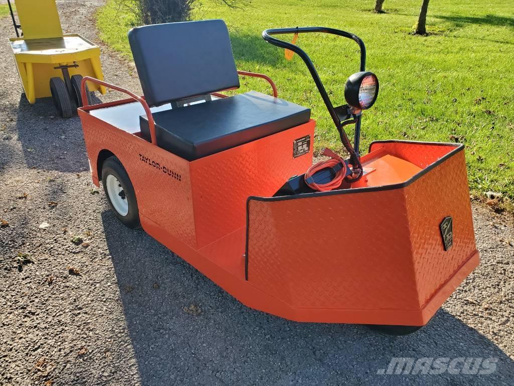 Taylor-Dunn SS536 Складские электротягачи