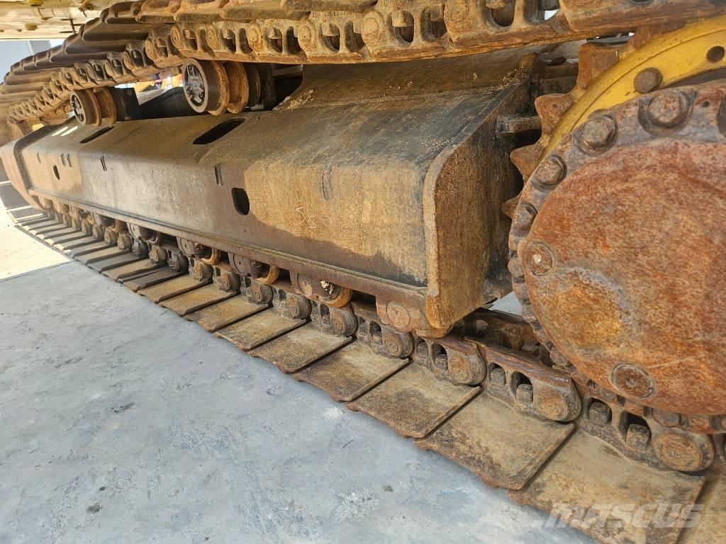 CAT 330 Гусеничные экскаваторы