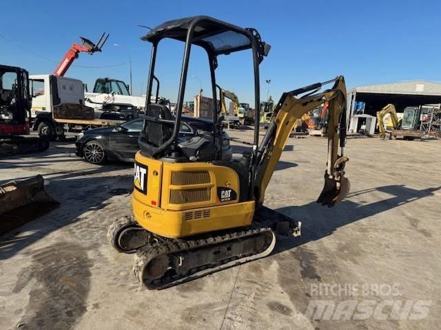 CAT 301.7 D Мини-экскаваторы