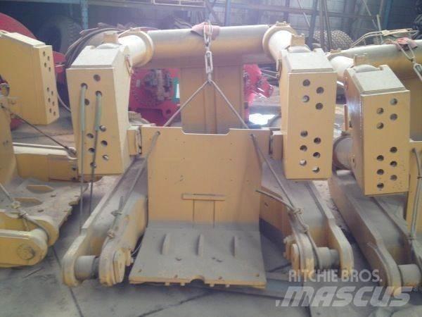 CAT D8K RIPPER Строительная техника - Другие