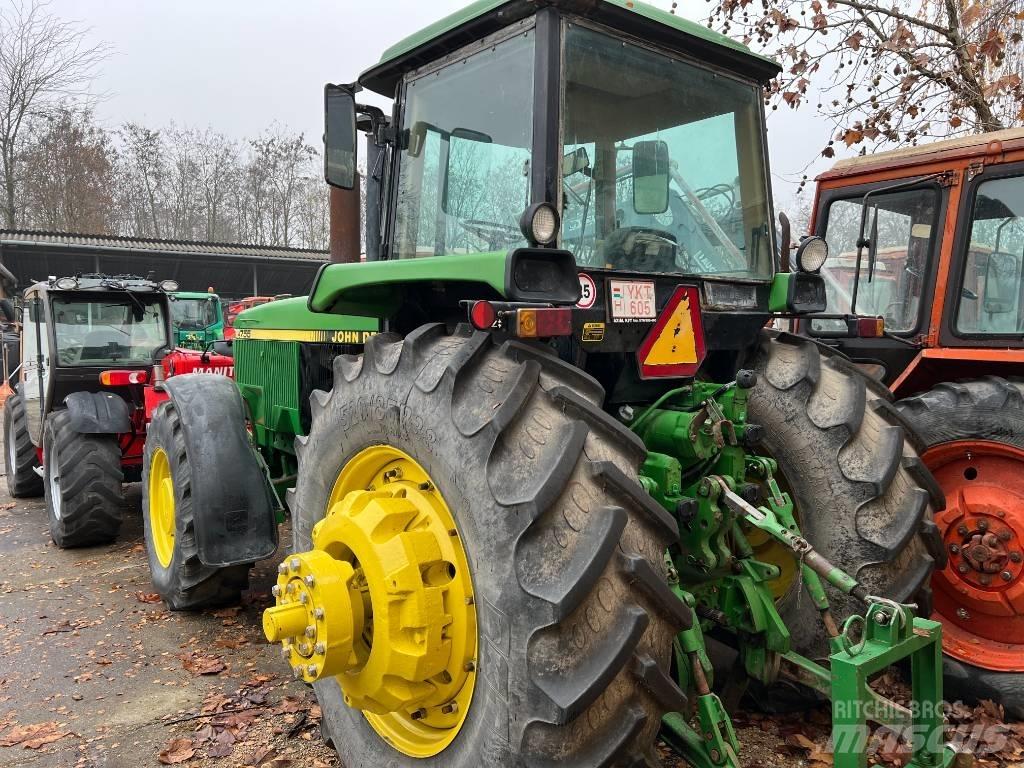 John Deere 4755 Трактора