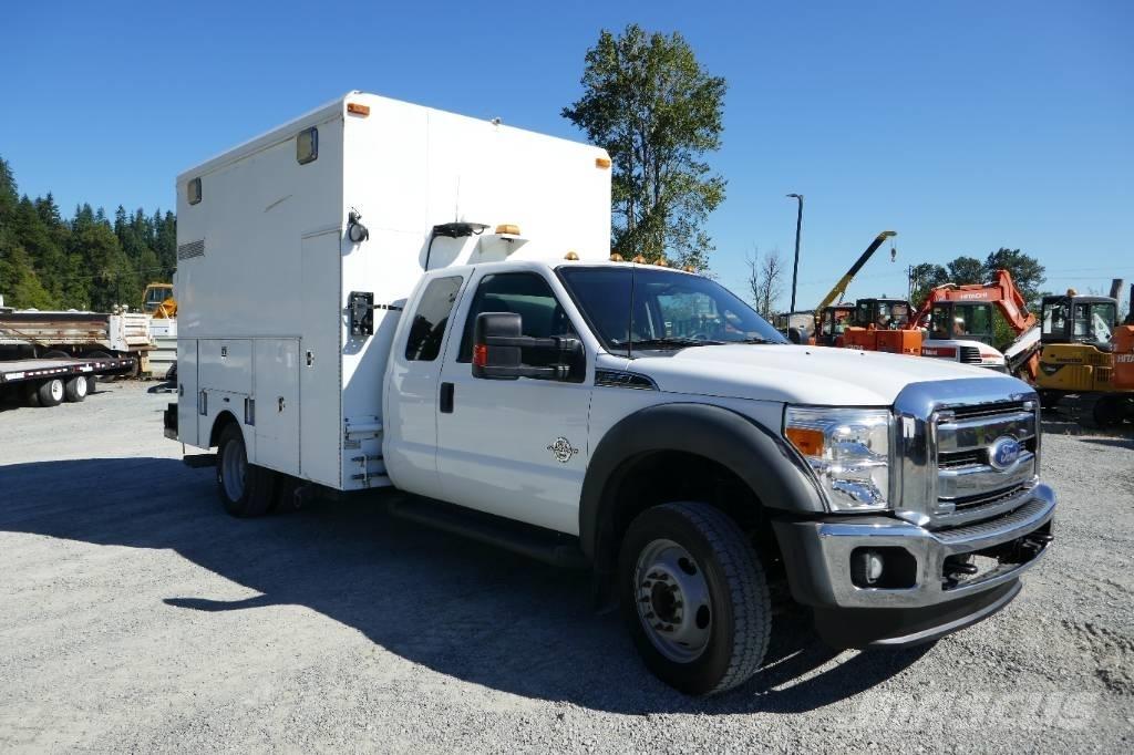 Ford F 550 Комбинированные дорожные машины
