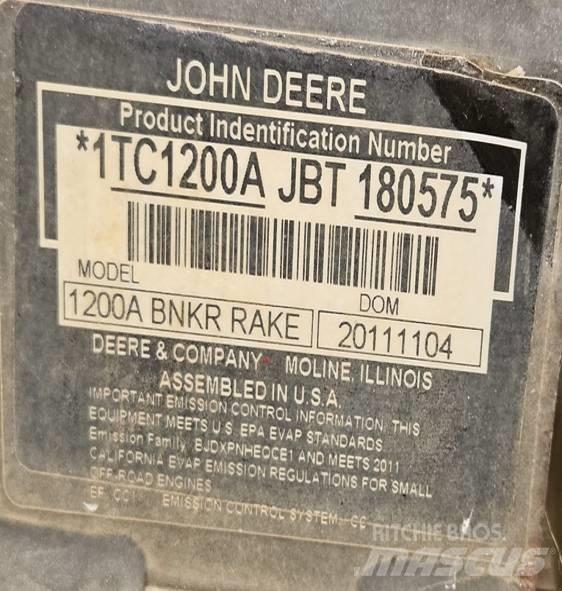 John Deere 1200 A Бункерные грабли