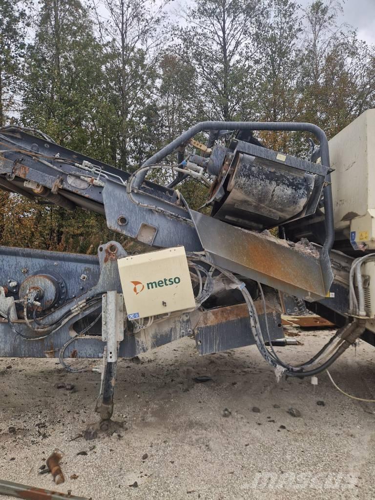Metso LT 116 S Мобильные дробилки