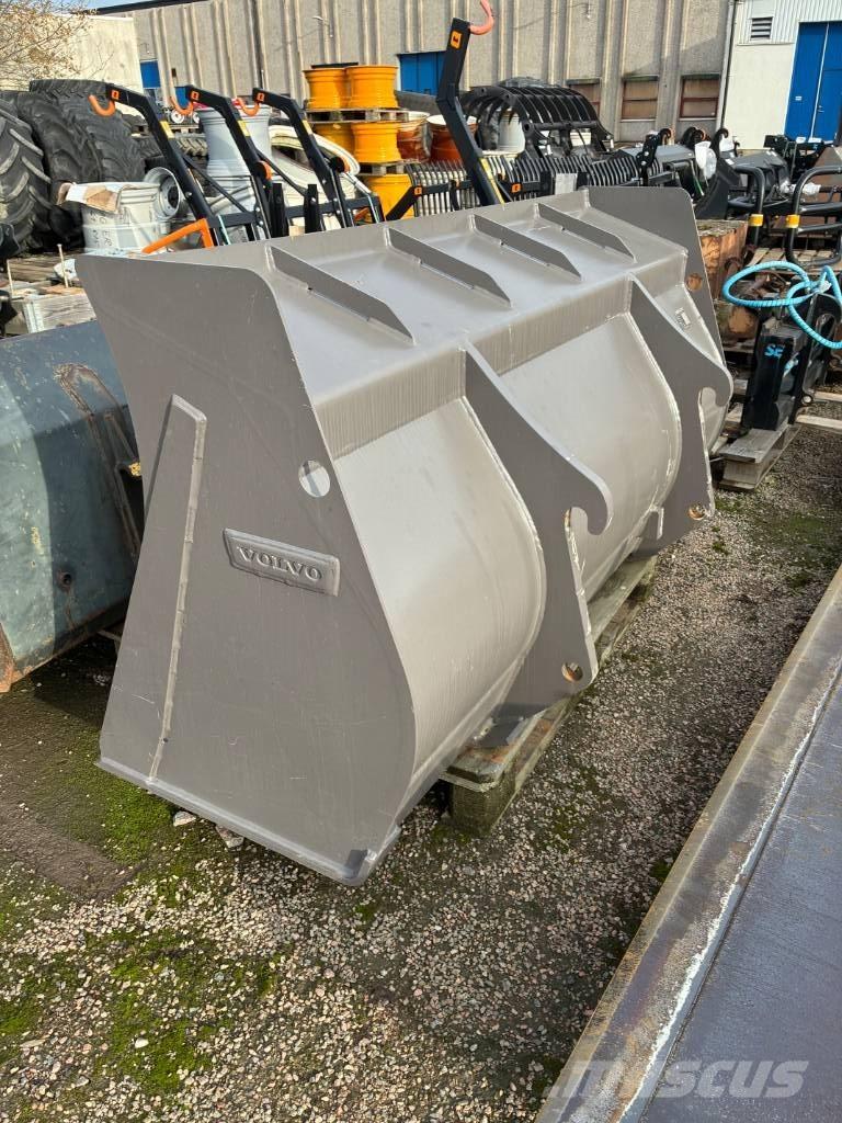 Volvo Skopa Ковши