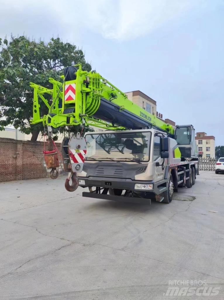 Zoomlion QY25H Автокраны