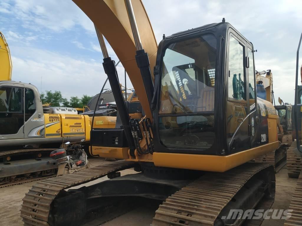 CAT 320 D Гусеничные экскаваторы