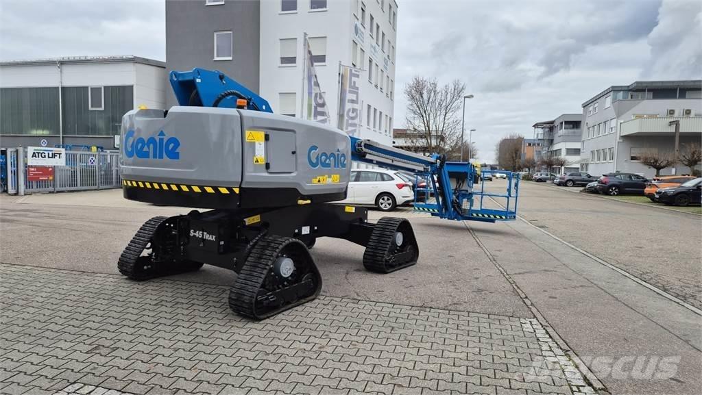 Genie S-45 TraX Коленчатые подъемники