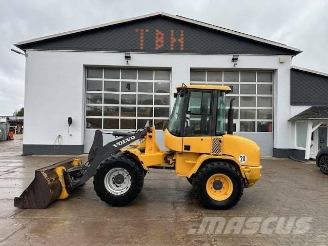 Volvo L 35 B Фронтальные погрузчики