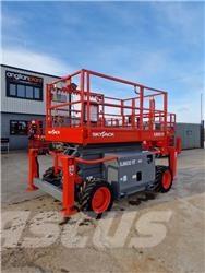 SkyJack SJ 6832 RT Ножничные подъемники