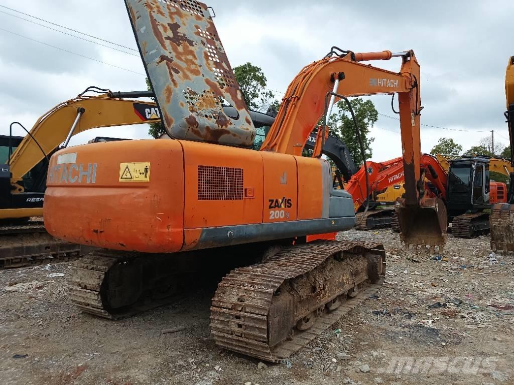 Hitachi ZX 200 E LC Гусеничные экскаваторы