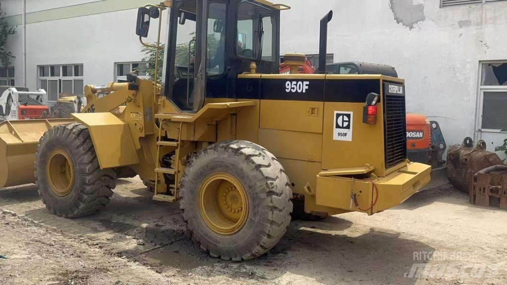 CAT 950 F Фронтальные погрузчики