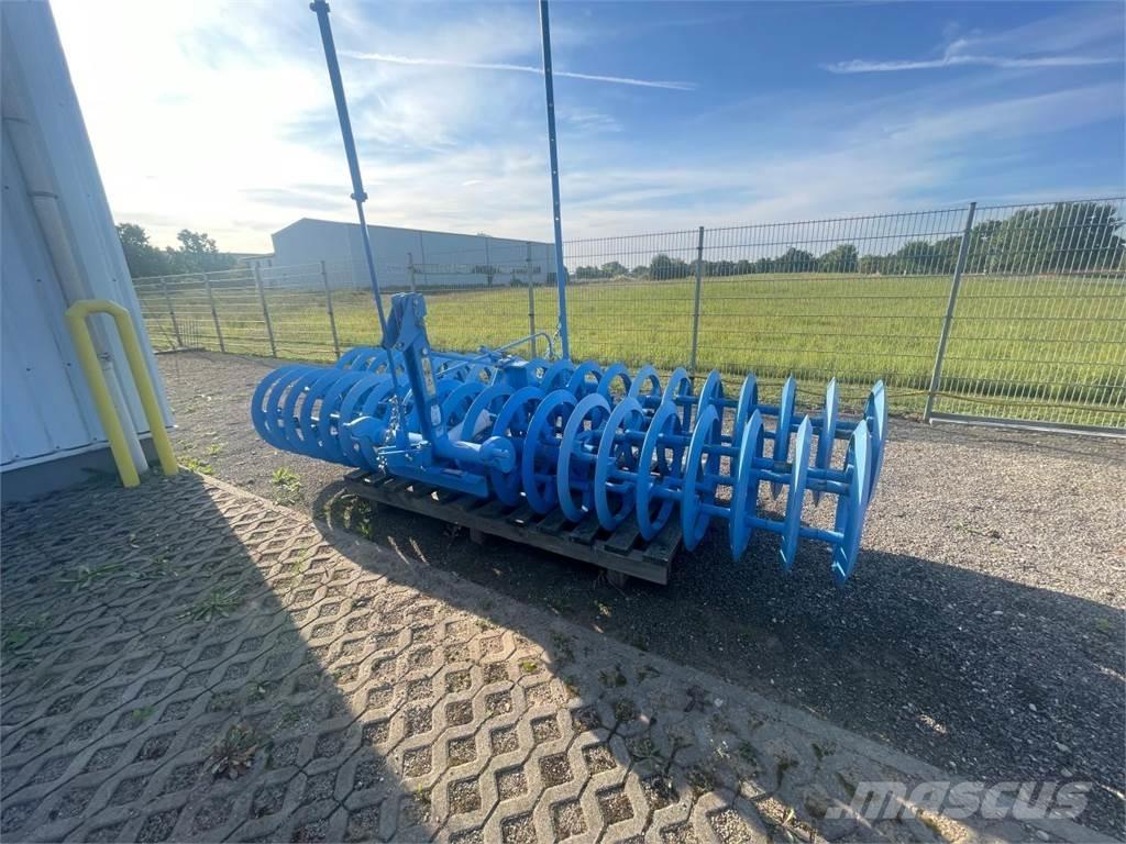 Lemken Diamant 16 Оборотные плуги