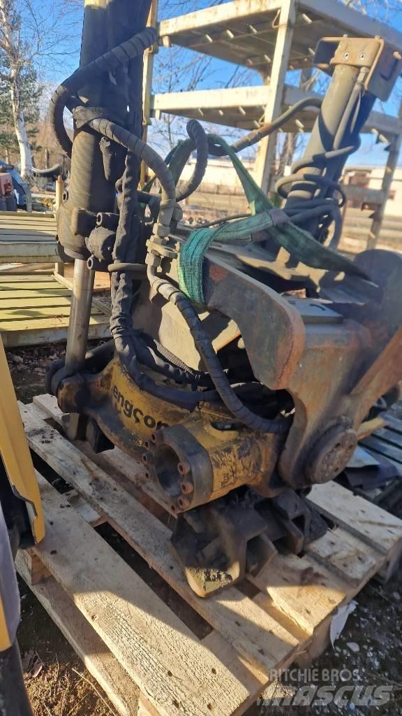 Engcon EC 226 Гидравлические ротаторы