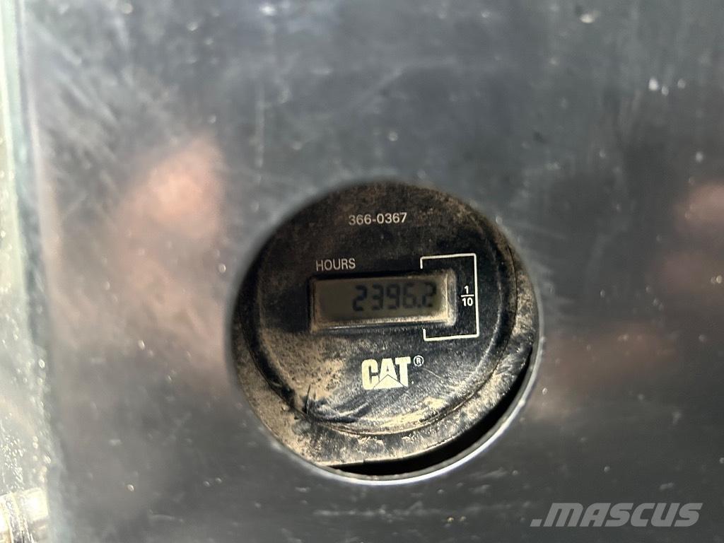 CAT 303.5 E CR Мини-экскаваторы