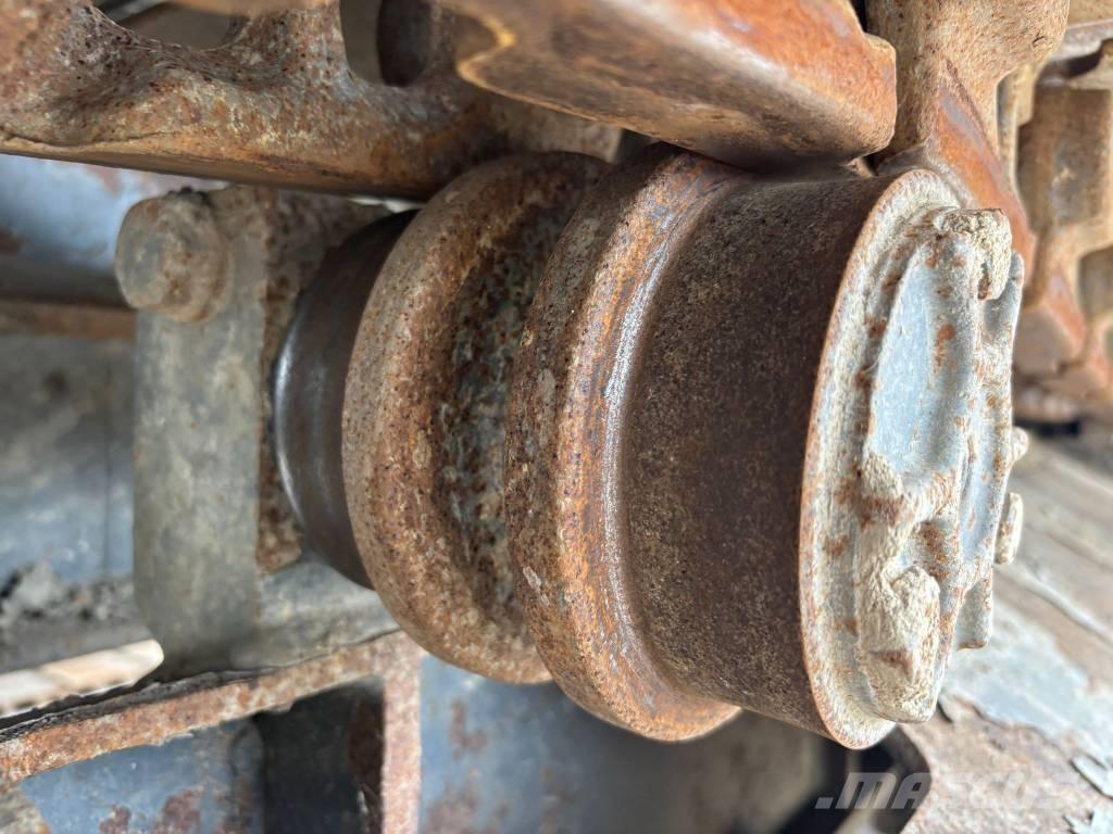 Volvo ECR 145 EL Гусеничные экскаваторы