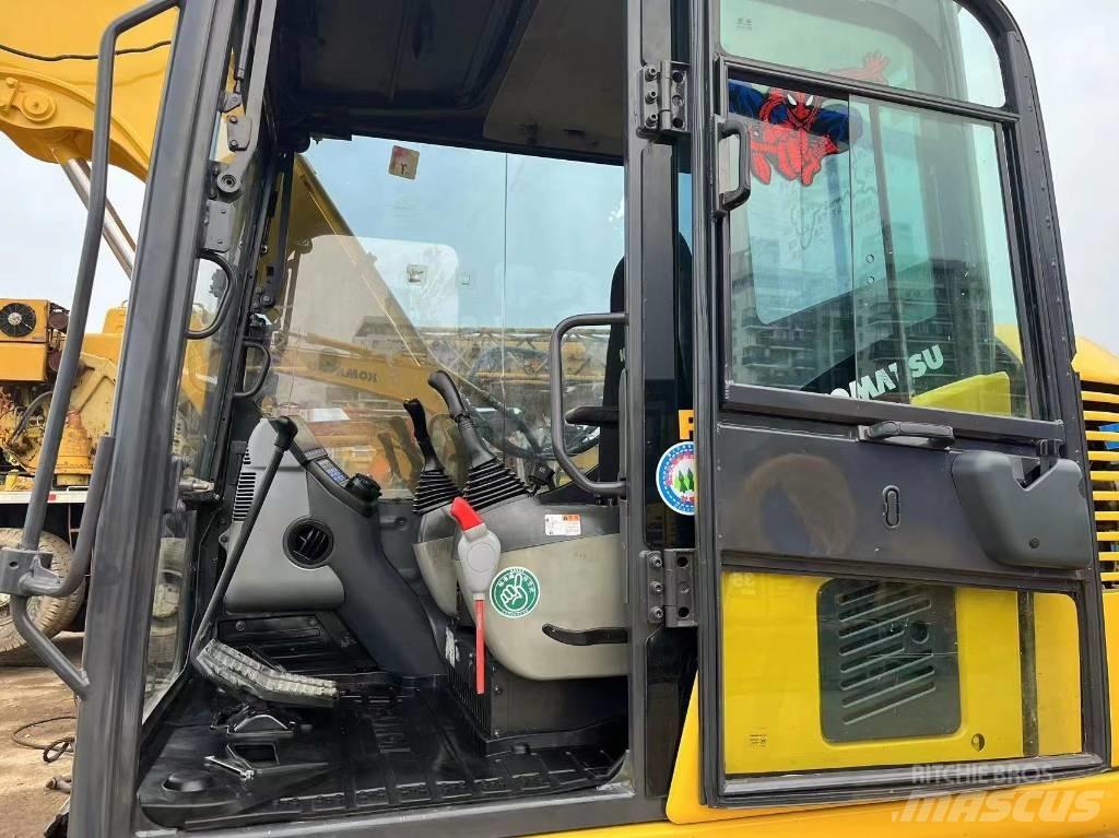Komatsu PC70-8 Гусеничные экскаваторы