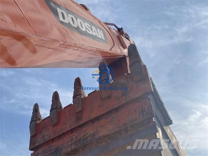 Doosan DX 380 LC Гусеничные экскаваторы