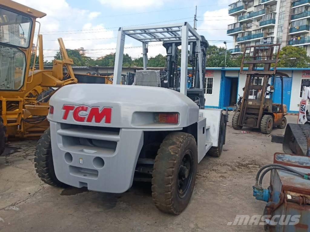 TCM FD 100 Дизельные погрузчики