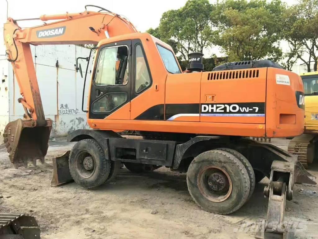 Doosan DH210W-7 Колёсные экскаваторы