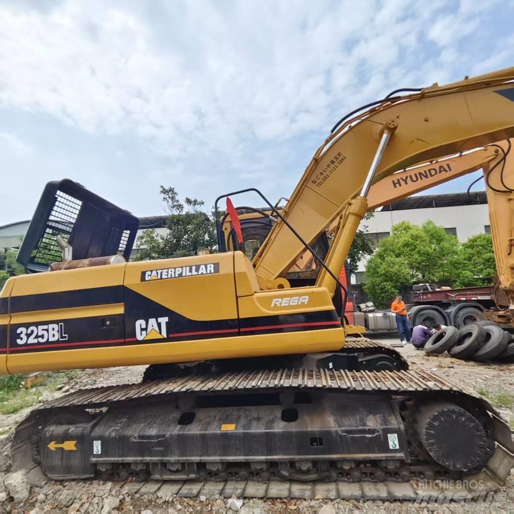 CAT 325 B L Гусеничные экскаваторы