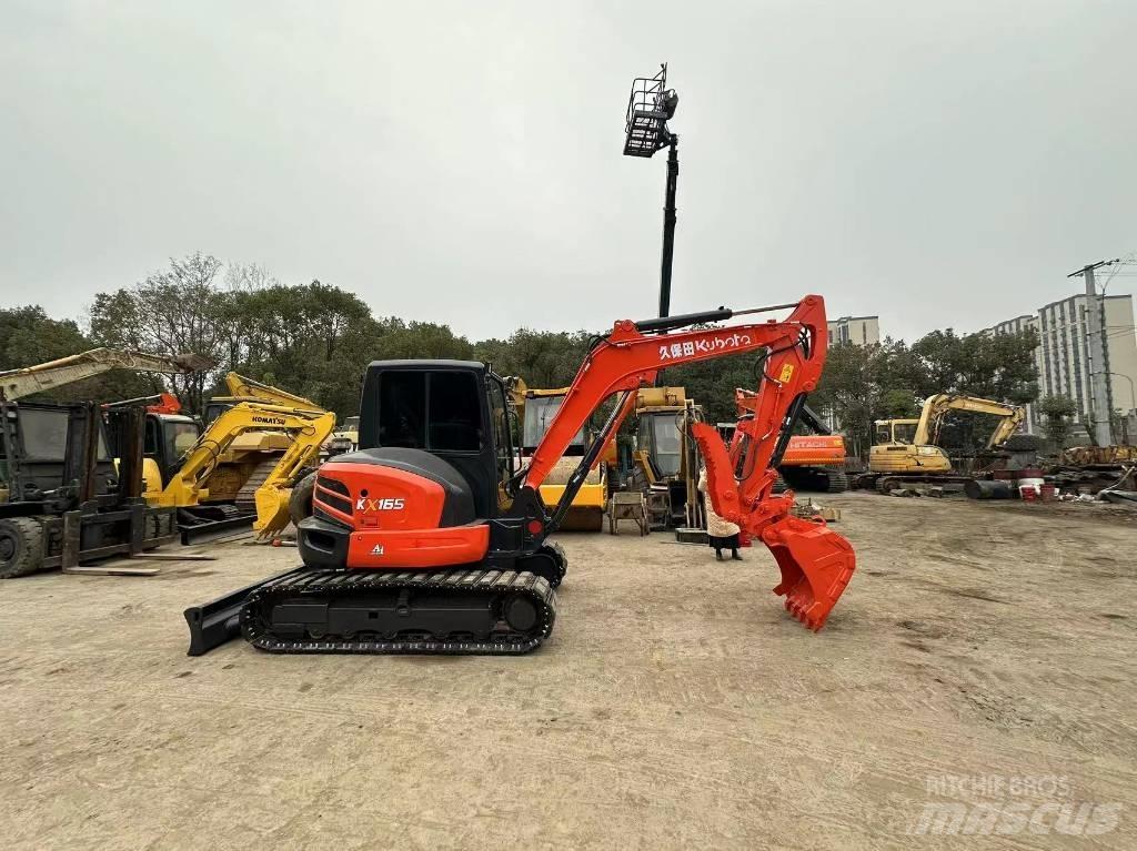 Kubota KX 165 Гусеничные экскаваторы