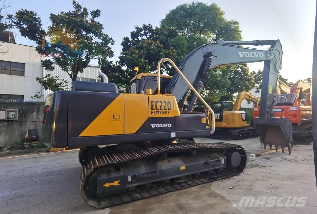 Volvo EC 220 Гусеничные экскаваторы
