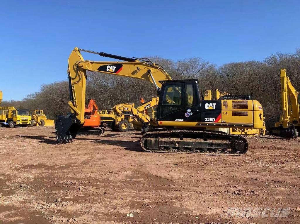 CAT 325D Гусеничные экскаваторы