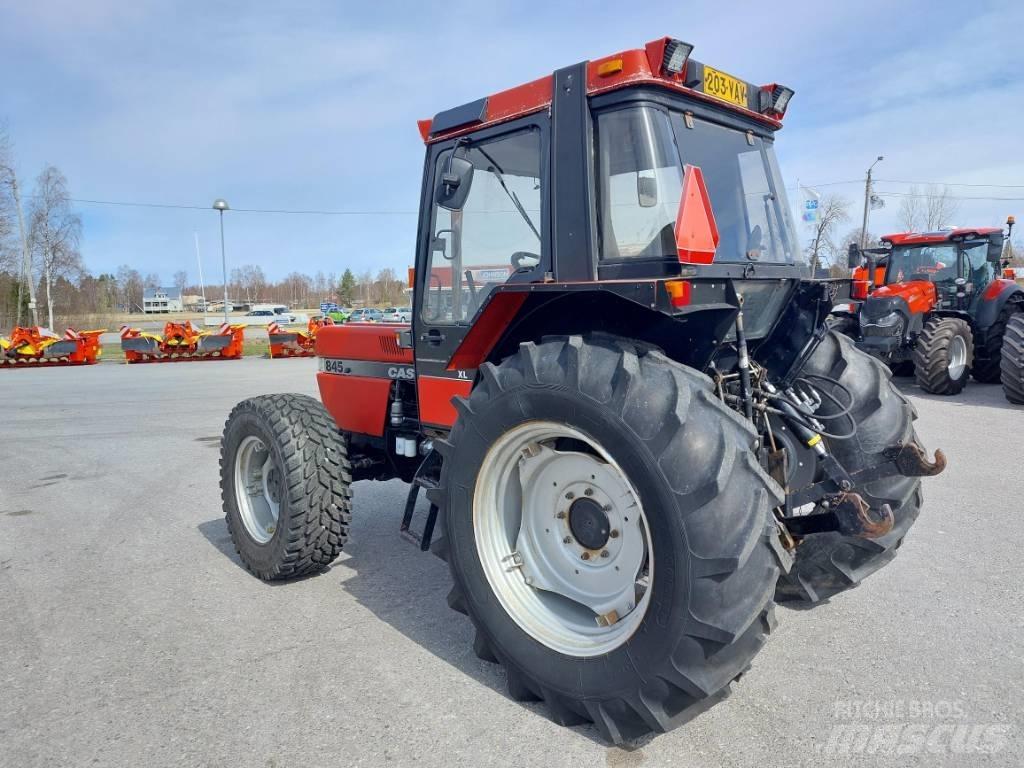 Case IH 845 XL Turbo Трактора