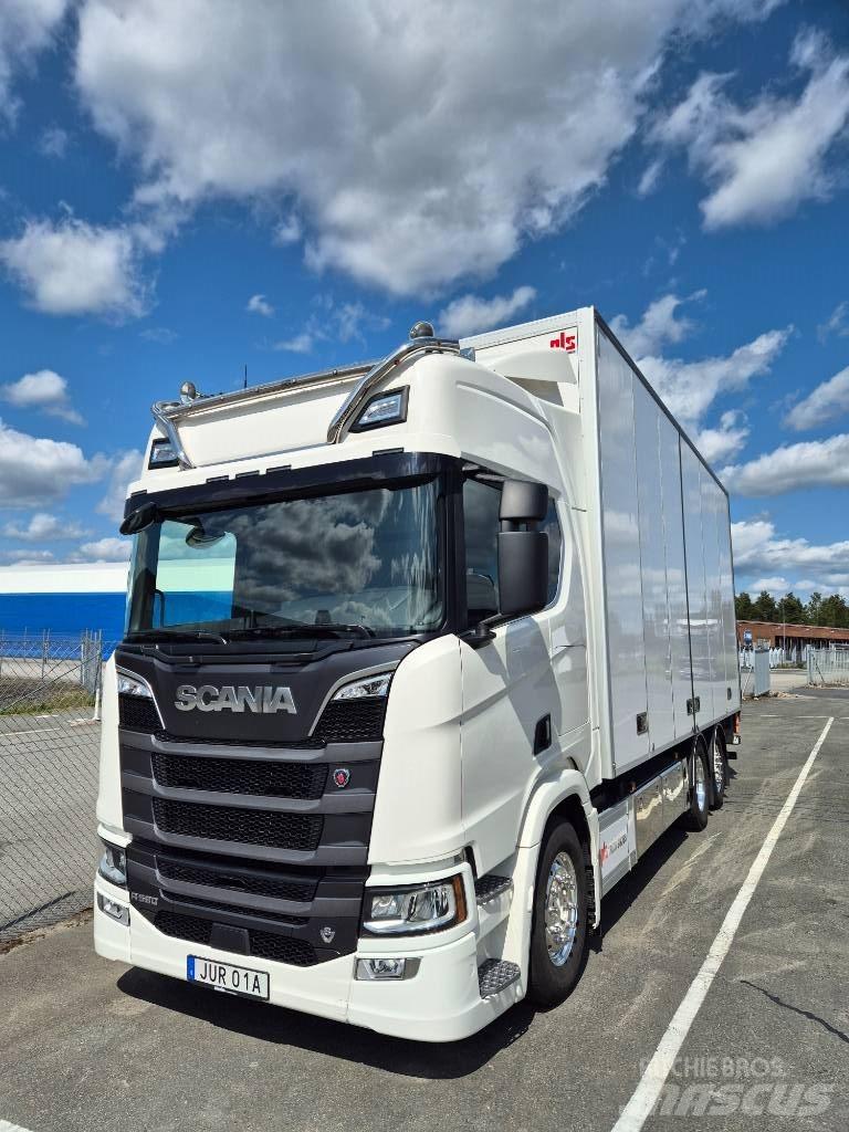 Scania R 590 Грузовики-Фургоны