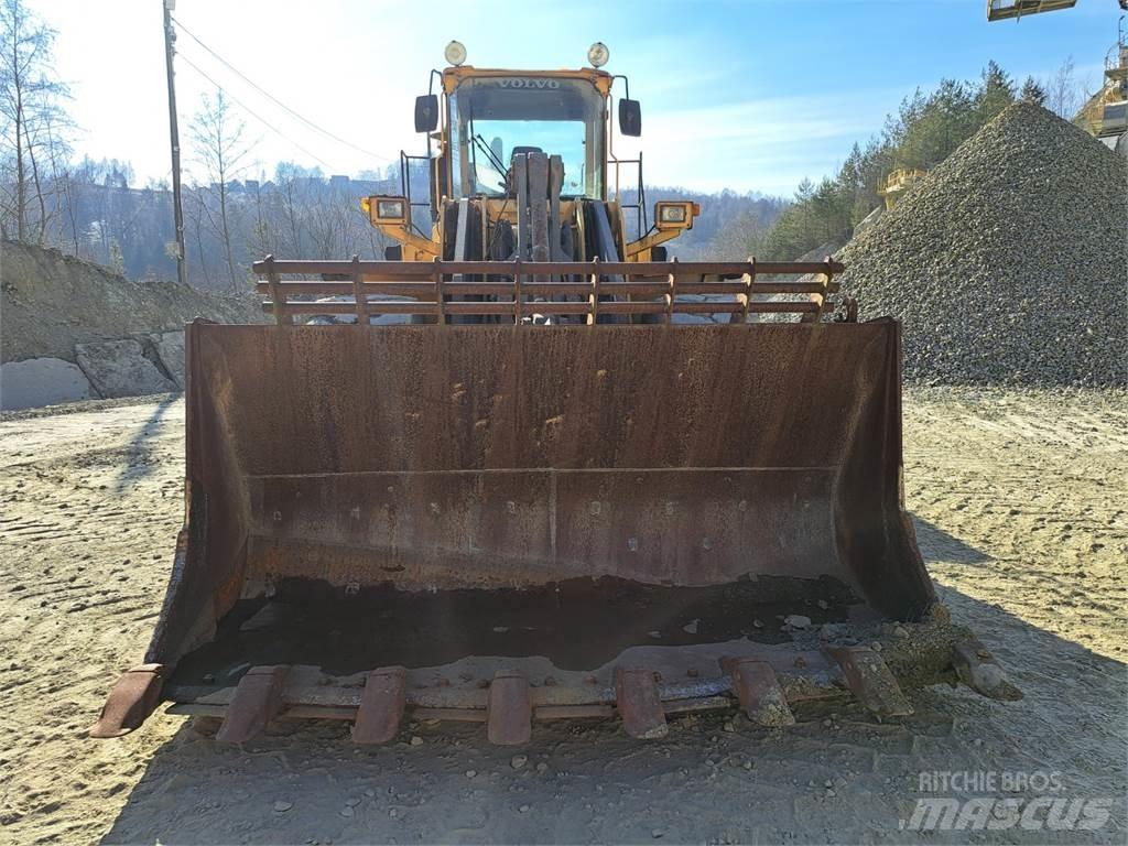 Volvo L180D Строительная техника - Другие