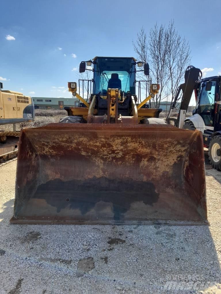 Komatsu WA 380-6 Фронтальные погрузчики