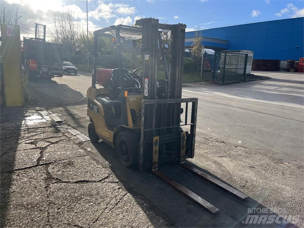 CAT GP18NT Газовые погрузчики