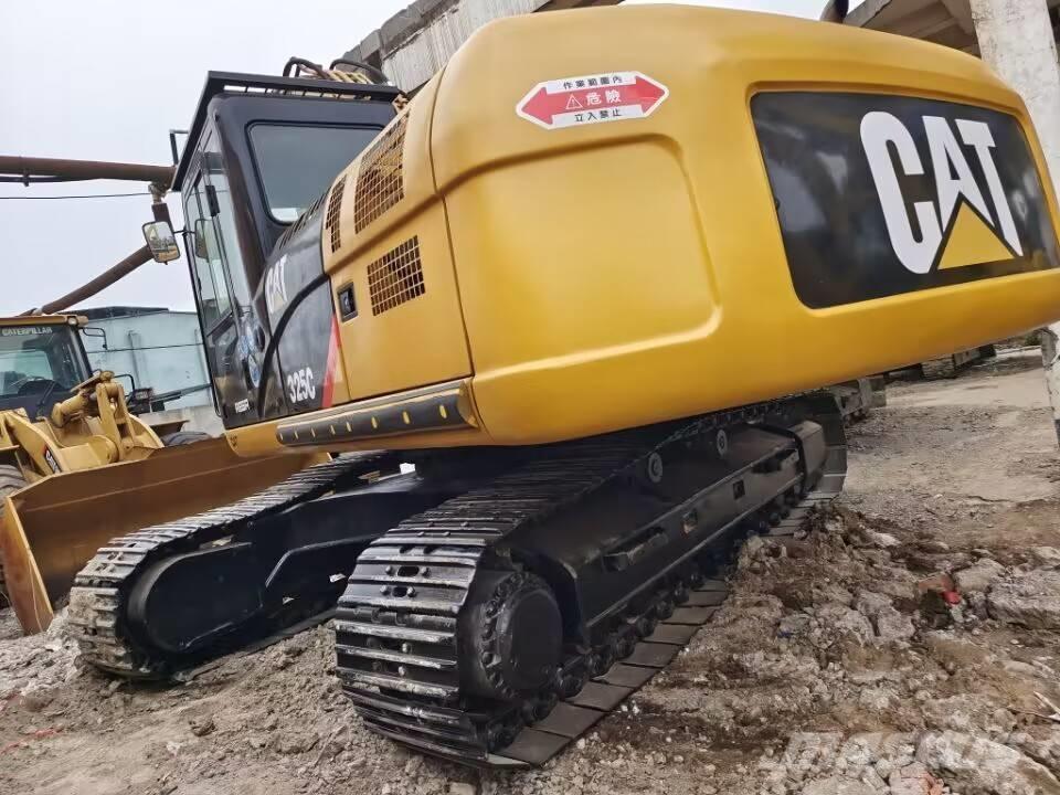 CAT 325C Гусеничные экскаваторы