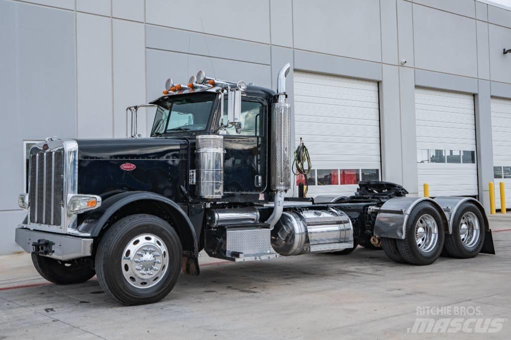 Peterbilt 388 Седельные тягачи