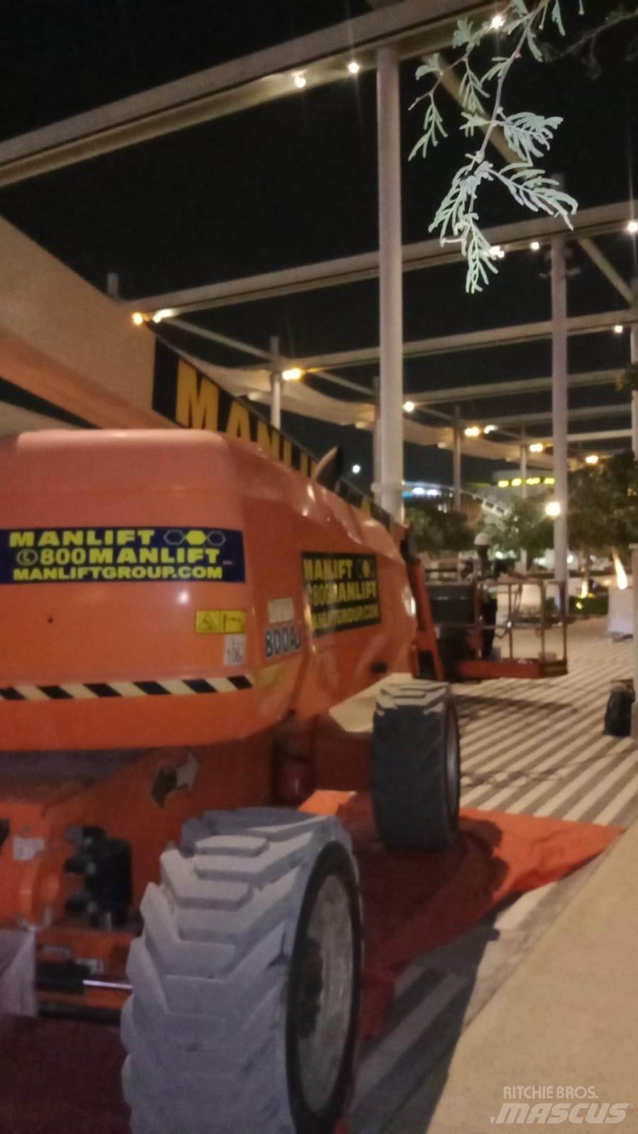JLG 800AJ Коленчатые подъемники