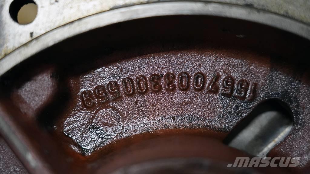 CASE CS 86 Bromshus Тормозная система